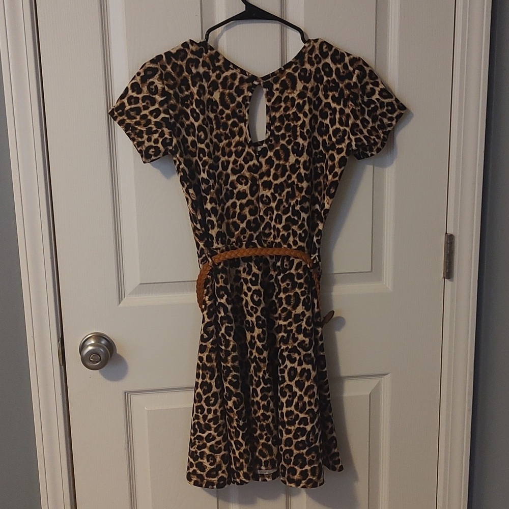 Leopard Print Short Sleeve Dress - Picture 5 of 5